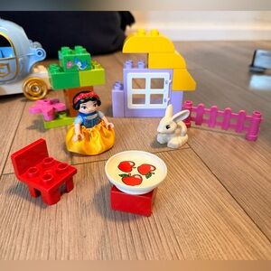 3 Disney Princesses Lego Duplo Snow White, Cinderella, Sleeping Beauty